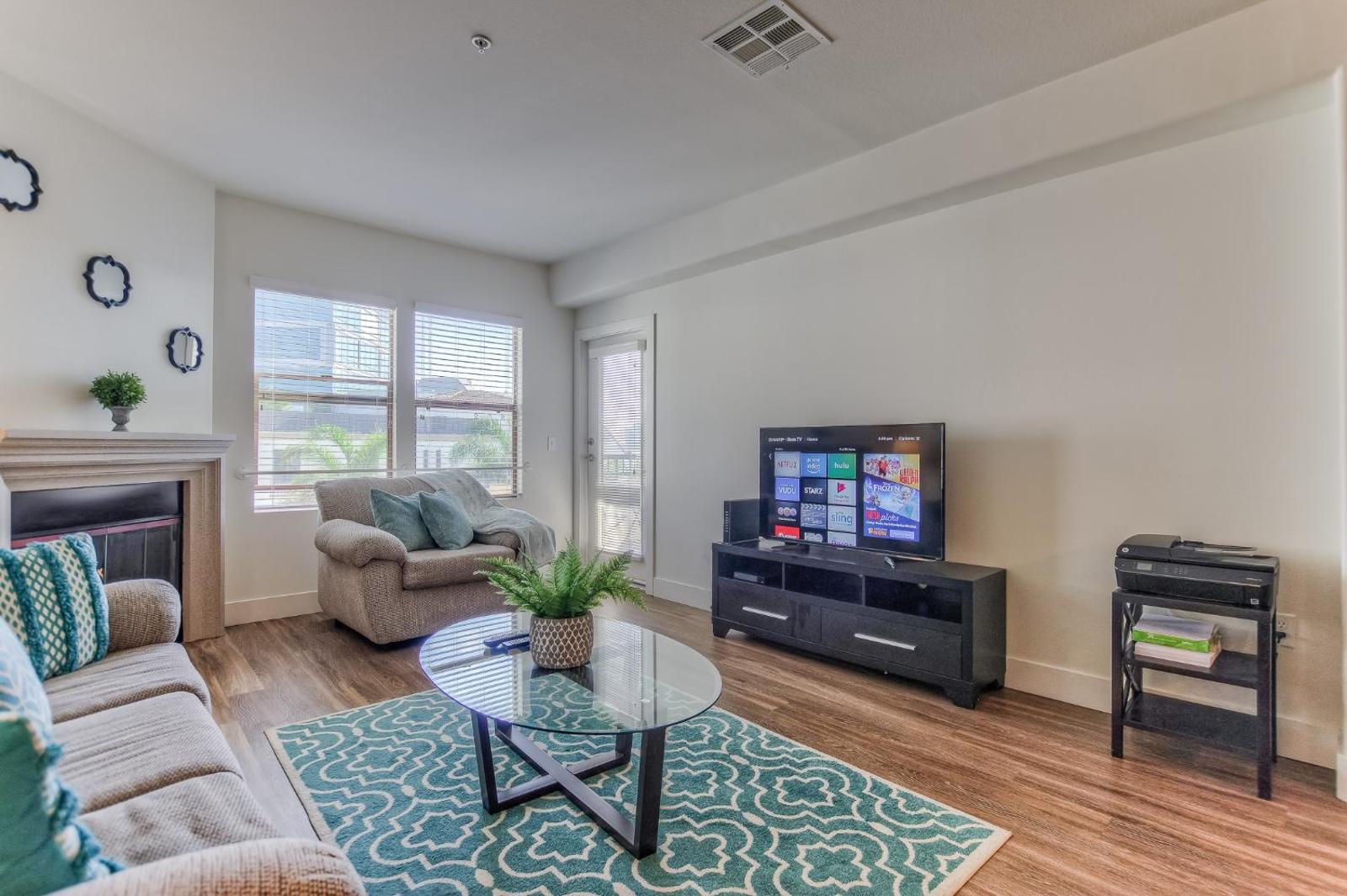 Glendon Westwood Apt. #3194 Main image 1